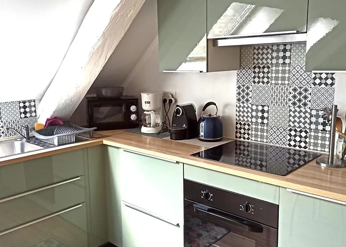 Joli F2 Independant Avec Jardin Prive Lägenhet